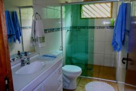 Casa à venda jardim santa amalia com 140m² - 3 dormitórios -  vagas - R$ 430.000 - 696317369-banheiro-social.jpeg