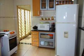 Casa à venda jardim santa amalia com 140m² - 3 dormitórios -  vagas - R$ 430.000 - 727667360-cozinha-3.jpeg