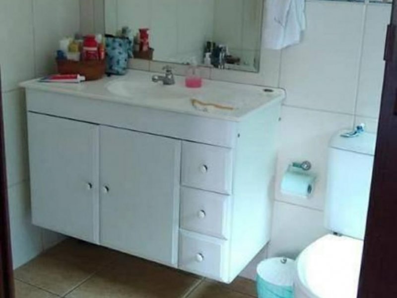 Casa à venda jardim santa amalia com 140m² e 3 quartos por R$ 430.000 - 1719845321-banheiro-suite.jpeg