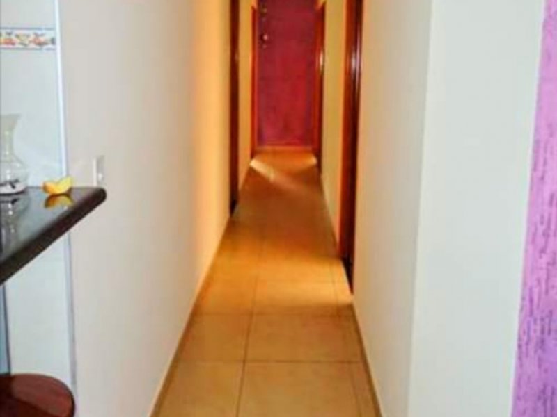 Casa à venda jardim santa amalia com 140m² e 3 quartos por R$ 430.000 - 586259595-corredor.jpeg