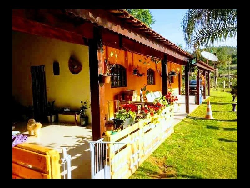 Chácara à venda Centro com 189m² e 4 quartos por R$ 520.000 - 781060405-84e72a8e-05bf-4de3-ae29-0ddd4d9eee32.jpeg
