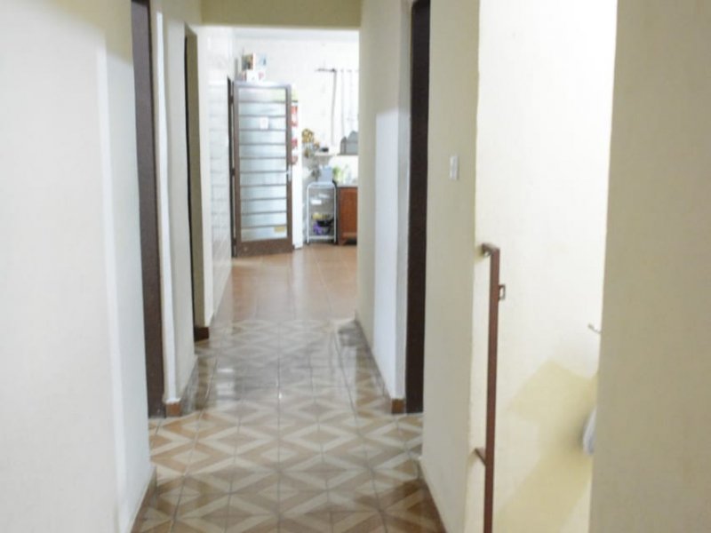 Casa à venda Amador Bueno com 267m² e 3 quartos por R$ 390.000 - 1272942242-img-20200520-wa0035.jpg