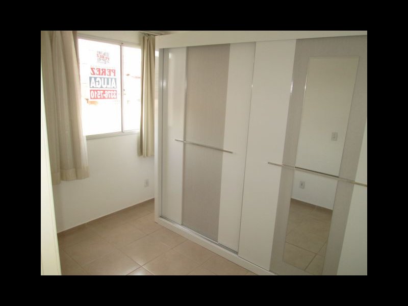 Apartamento à venda Paraíso com 45m² e 2 quartos por R$ 130.000 - 440692054-quartovisita1.jpg