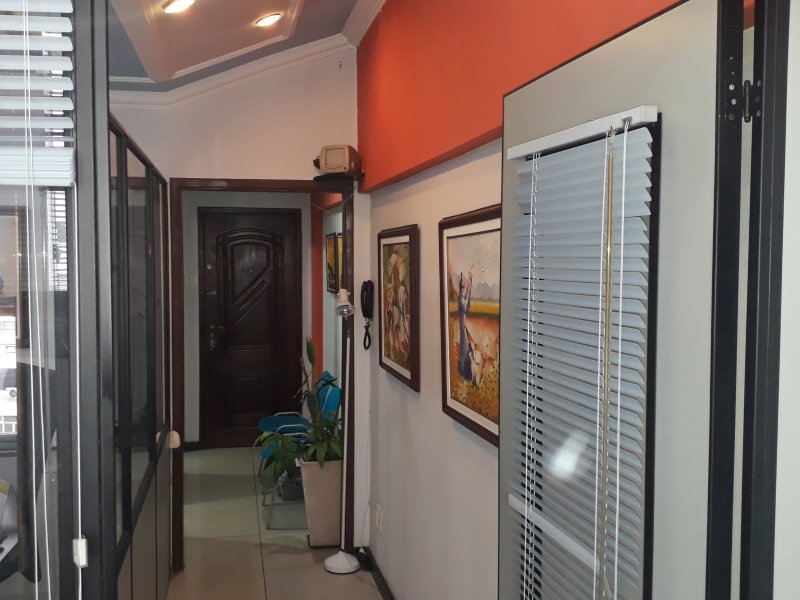 Comercial à venda Centro com 30m² e  quartos por R$ 230.000 - 169918821-20200523-121314.jpg