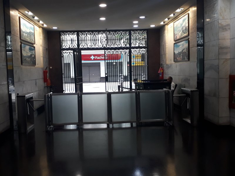 Comercial à venda Centro com 30m² e  quartos por R$ 230.000 - 425184456-20200523-122438.jpg