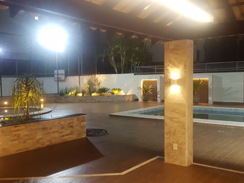 Apartamento à venda Setor Bueno com 215m² e 4 quartos por R$ 899.000 - 995926467-img-20191006-wa0020.jpg
