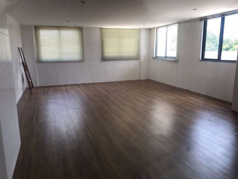 Apartamento à venda Vila Laura com 86m² e 2 quartos por R$ 350.000 - 1187441106-salao-de-festas-infantil.jpg