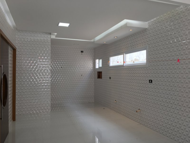 Casa à venda Jardim Santa Alice com 398m² e 4 quartos por R$ 470.000 - 65044451-4a875fdd-0e25-4656-a830-c6b0e62a12b6.jpeg