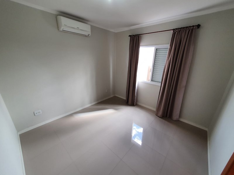 Apartamento à venda Jardim Santo Antônio com 75m² e 2 quartos por R$ 385.000 - 816585589-14.jpg