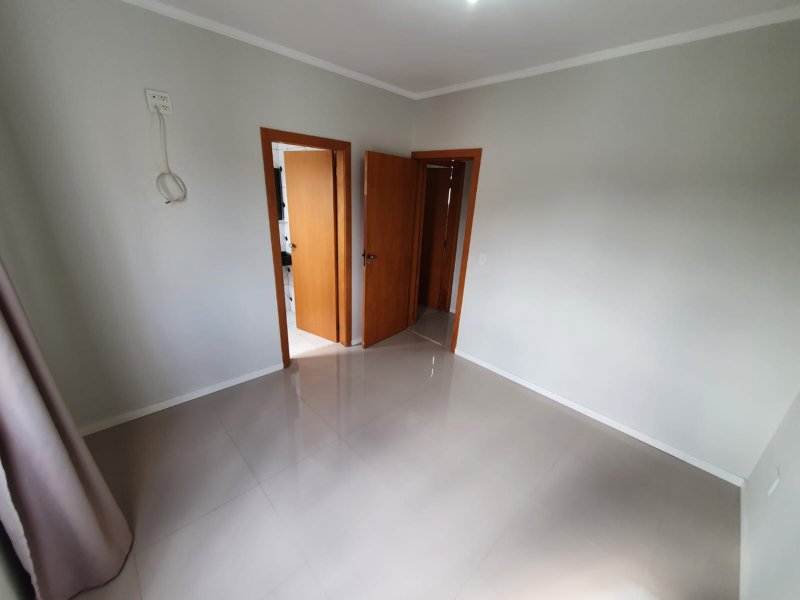 Apartamento à venda Jardim Santo Antônio com 75m² e 2 quartos por R$ 385.000 - 898984781-14a.jpg
