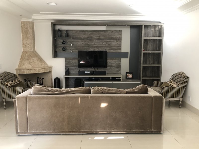 Casa de condomínio à venda bairros do Moisés com 402m² e 4 quartos por R$ 2.000.000 - 2118383217-7f9c824d-777e-4116-9203-5d8ea31166ca.jpeg