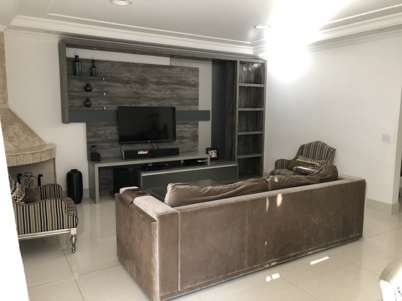 Casa de condomínio à venda bairros do Moisés com 402m² e 4 quartos por R$ 2.000.000 - 216958043-85fe214b-9cef-4559-8178-33721d472250.jpeg