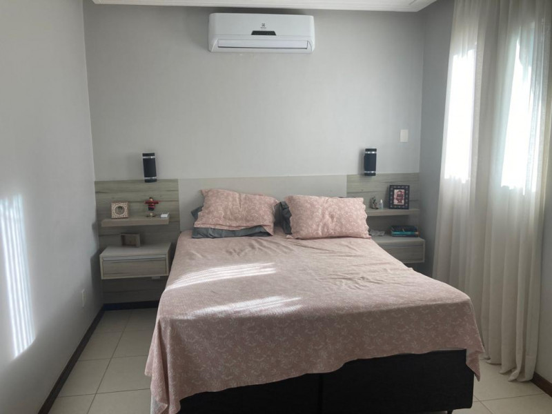 Casa de condomínio à venda Buraquinho com 300m² e 4 quartos por R$ 1.290.000 - 1728945869-photo-2023-08-09-16-30-02-20.jpg