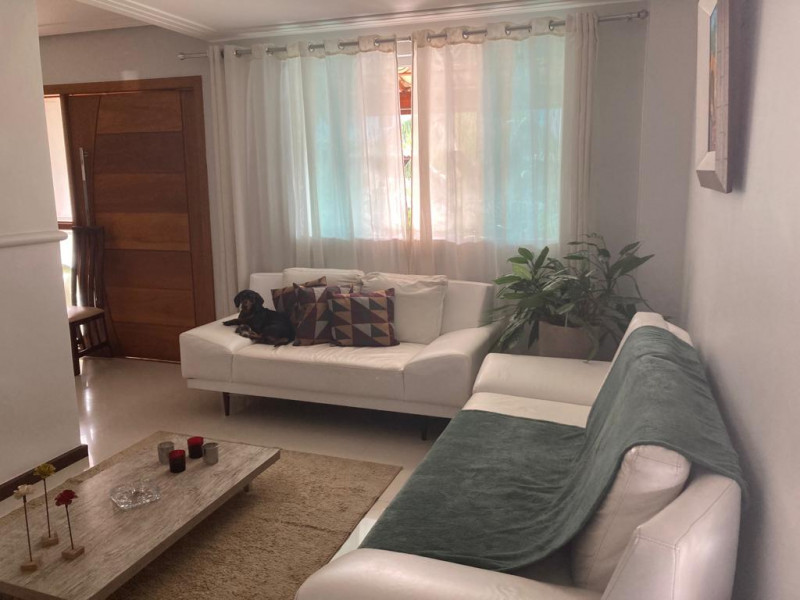 Casa de condomínio à venda Buraquinho com 300m² e 4 quartos por R$ 1.290.000 - 235335653-photo-2023-08-09-16-29-30-4.jpg