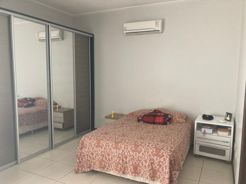 Casa de condomínio à venda Buraquinho com 300m² e 4 quartos por R$ 1.290.000 - 352533126-photo-2023-08-09-16-30-02-13.jpg