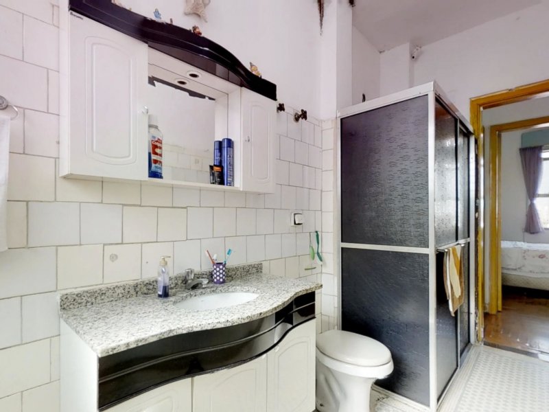 Apartamento à venda Barra Funda com 98m² e 2 quartos por R$ 480.000 - 420510674-banheiro-3.jpg
