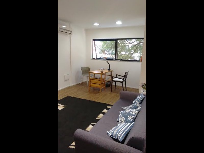 Comercial à venda Vila Olímpia com 30m² e  quartos por R$ 300.000 - 1882419532-sala.jpg