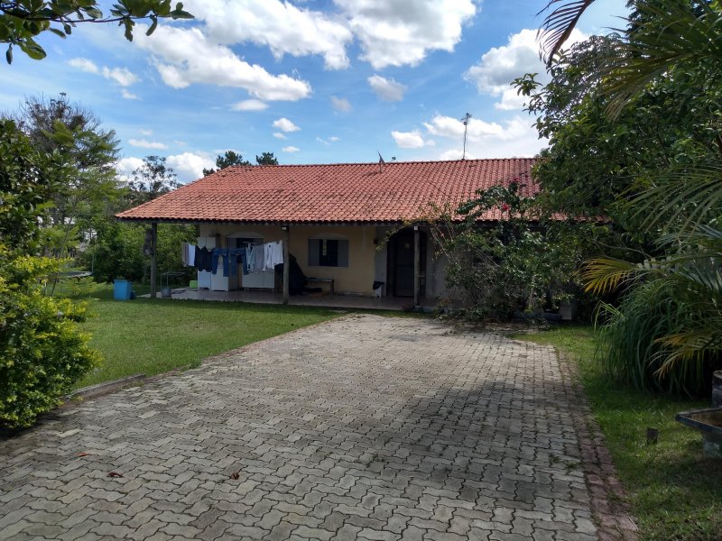 Chácara à venda Parque Agrinco com 5750m² e 3 quartos por R$ 700.000 - 1276487769-img-20191221-143053313-hdr.jpg