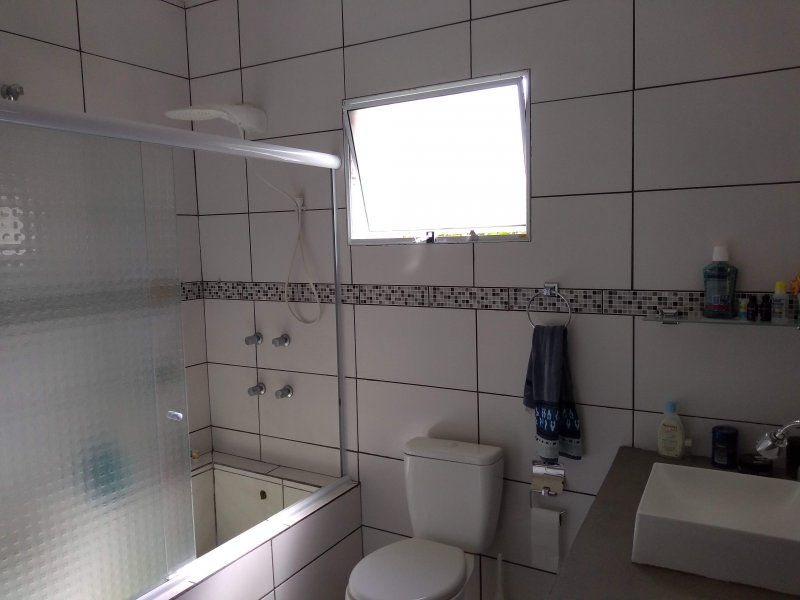 Chácara à venda Parque Agrinco com 5750m² e 3 quartos por R$ 700.000 - 1428064135-img-20191221-143432015.jpg