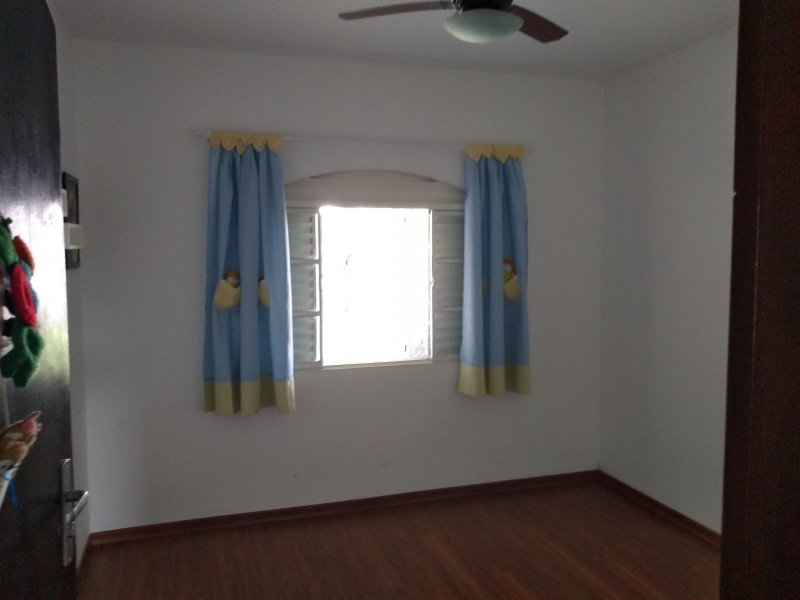 Chácara à venda Parque Agrinco com 5750m² e 3 quartos por R$ 700.000 - 314139212-img-20191221-143355025.jpg