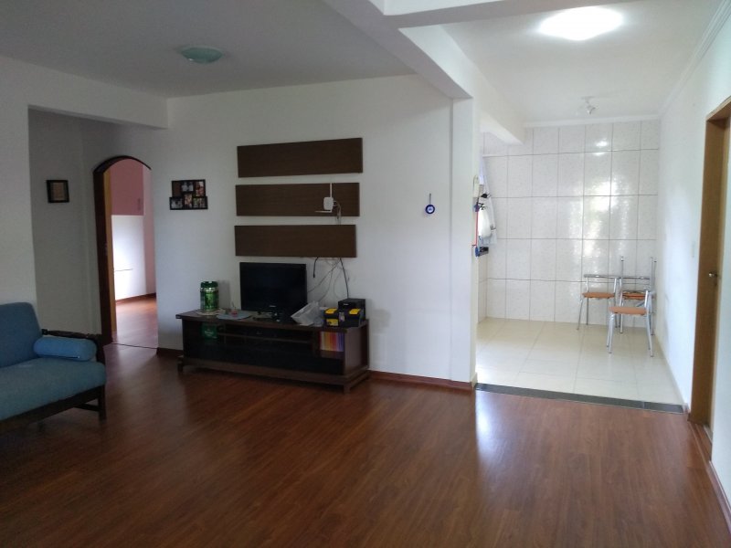 Chácara à venda Parque Agrinco com 5750m² e 3 quartos por R$ 700.000 - 59423994-img-20191221-143323512.jpg