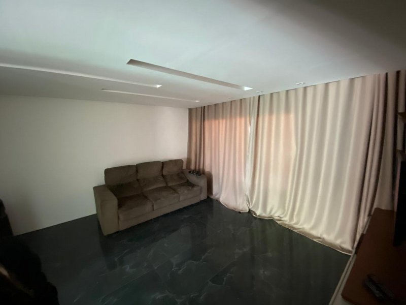 Casa à venda Portal dos Gramados com 188m² e 3 quartos por R$ 1.199.000 - 1072378381-457dc728-6ea7-498e-be83-2898b2bb9052.jpg