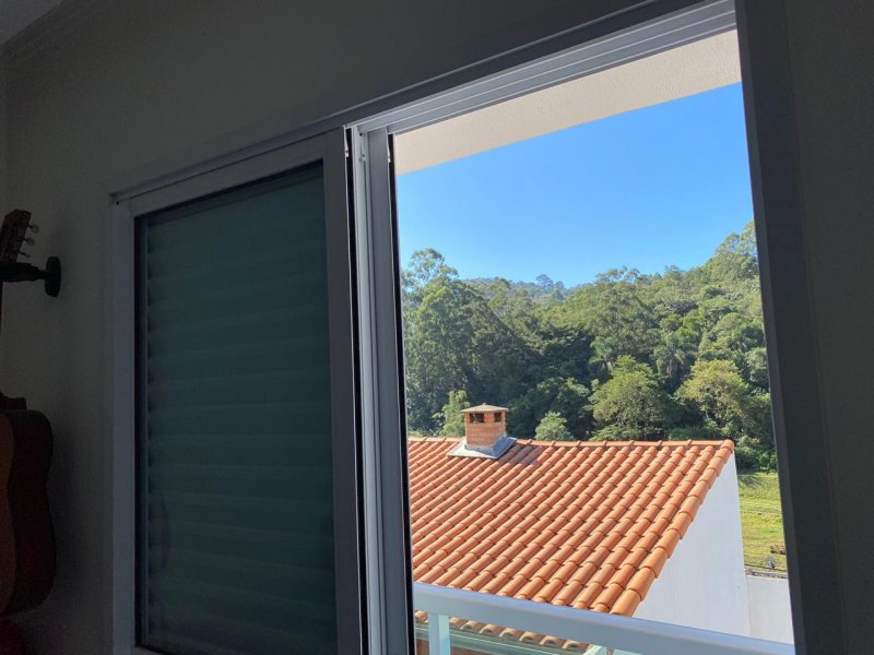 Casa à venda Portal dos Gramados com 188m² e 3 quartos por R$ 1.199.000 - 489640492-4806180c-bf17-4f9b-ae2e-5ce9da811bee.jpg