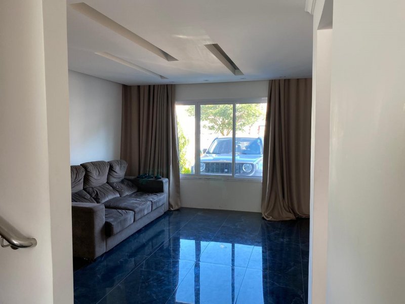 Casa à venda Portal dos Gramados com 188m² e 3 quartos por R$ 1.199.000 - 895381712-7b8624bf-89b6-4166-89b3-e8199f65548f.jpg