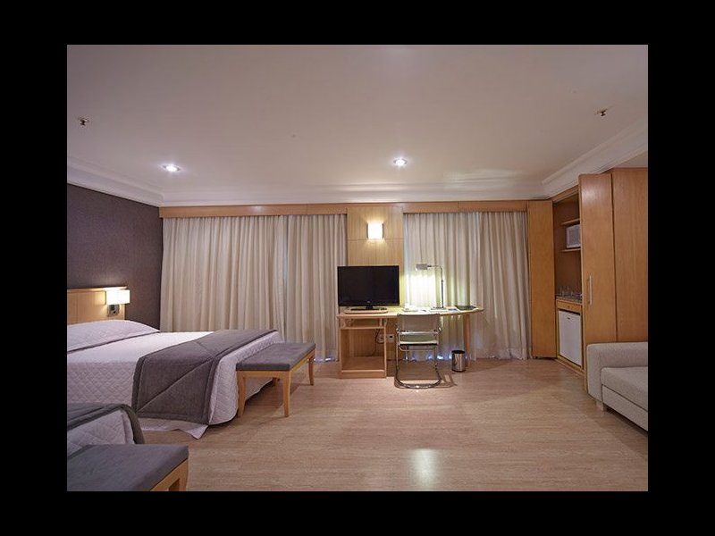 Apartamento à venda Barra da Tijuca com 65m² e 2 quartos por R$ 600.000 - 708638671-4.jpg