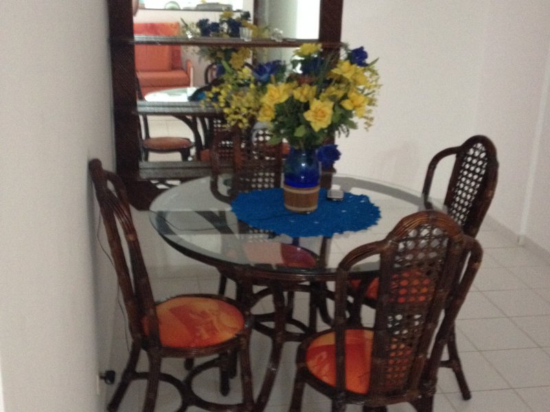 Apartamento à venda Canto do Forte com 75m² e 2 quartos por R$ 300.000 - 539580275-img-1539.JPG