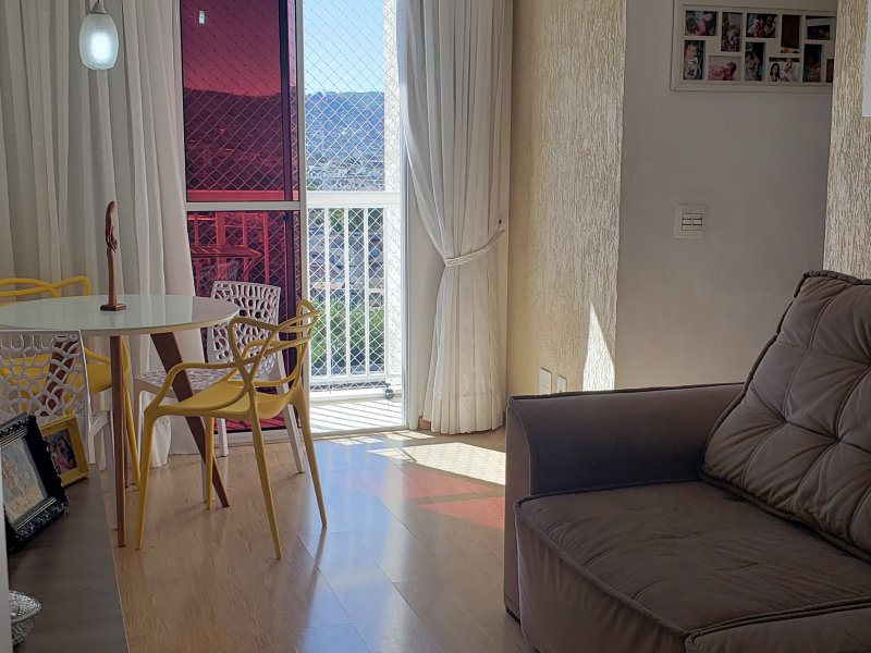 Apartamento à venda Engenho de Dentro com 68m² e 3 quartos por R$ 300.000 - 457841100-sala-1.jpg