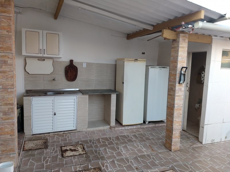 Casa à venda Maracanã com 104m² e 3 quartos por R$ 390.000 - 2086356069-img-20200530-163413000.jpg