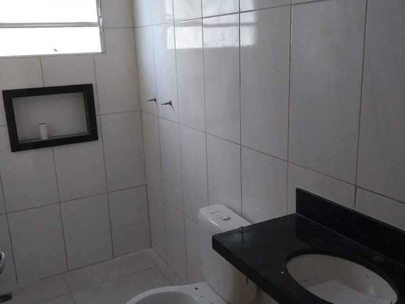 Casa à venda Parque Santa Edwiges com 54m² e 2 quartos por R$ 185.000 - 662821553-fb-img-1583000634065.jpg