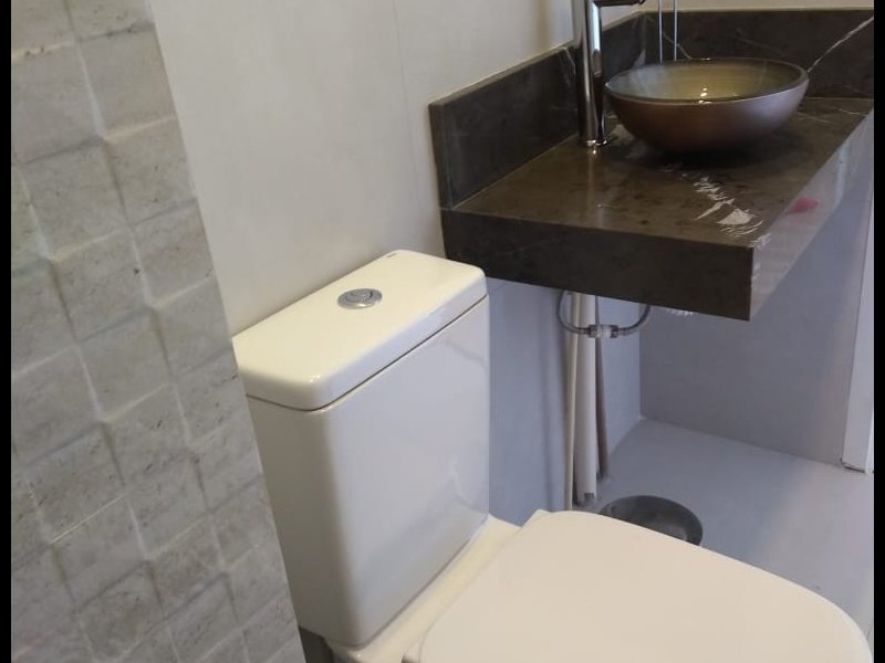Apartamento à venda Centro com 68m² e 3 quartos por R$ 420.000 - 1082865147-lavabo2.jpg