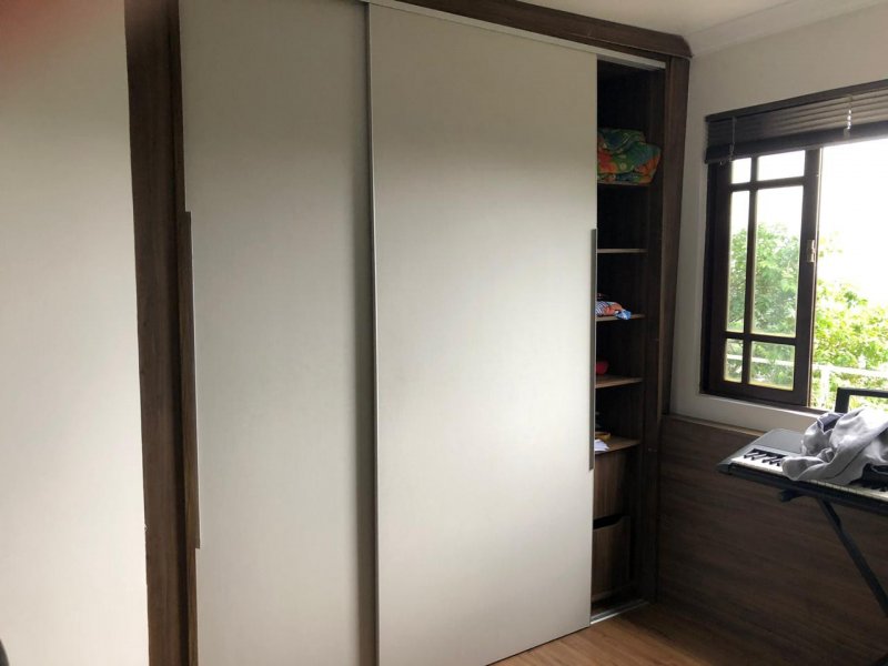 imóvel com 225m² - Iririú - Joinville