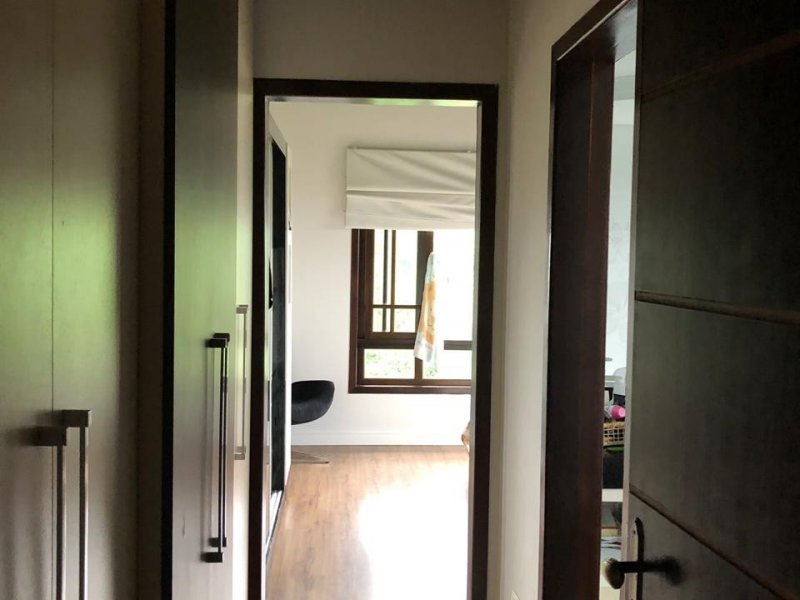 imóvel com 225m² - Iririú - Joinville