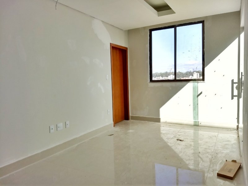 Cobertura à venda Iguaçu com 294m² e 4 quartos por R$ 1.200.000 - 601724076-img-20200601-wa0034.jpg
