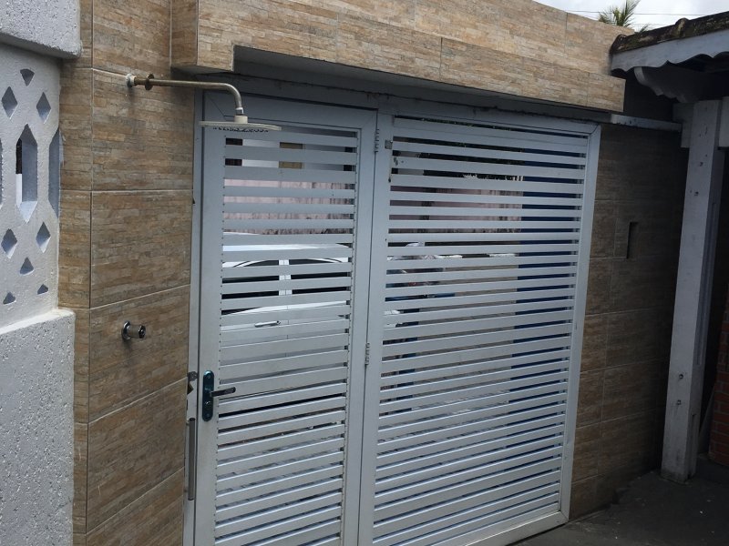 Casa à venda Balneario Umurama com 200m² e 2 quartos por R$ 360.000 - 1436199703-d664099d-65d5-44aa-9ae3-2dd02f5c8a44.jpeg