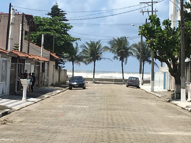 Casa à venda Balneario Umurama com 200m² e 2 quartos por R$ 360.000 - 511969944-84725460-3b0c-436d-afab-064f497d918c.jpeg