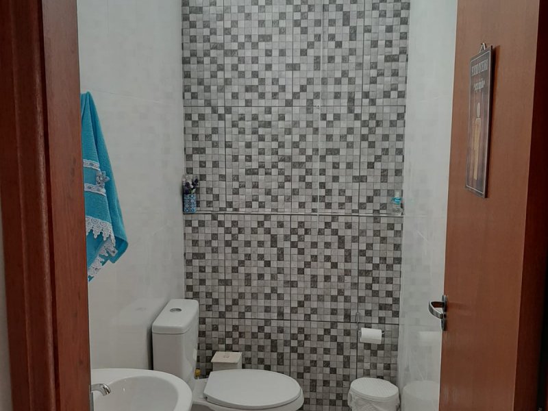 Casa à venda Vila São Judas Tadeu com 165m² e 1 quarto por R$ 500.000 - 2110799420-img-20200527-wa0032.jpg
