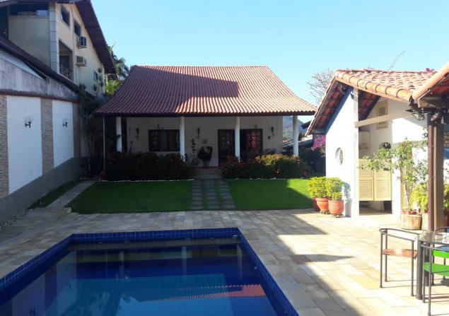 imóvel com 640m²