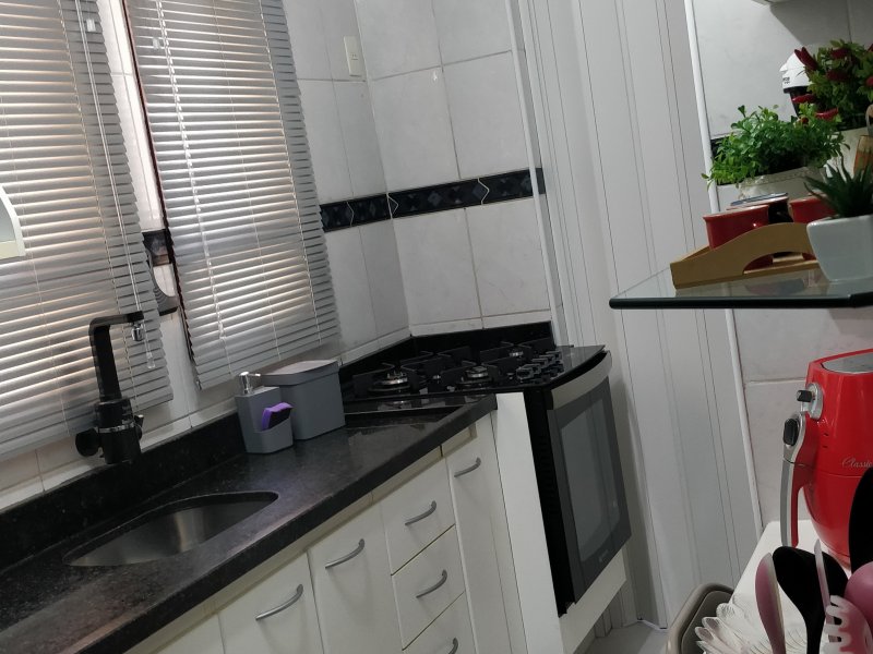 Apartamento à venda Jardim das Bandeiras com 55m² e 2 quartos por R$ 210.000 - 635836669-img-20200516-145706.jpg