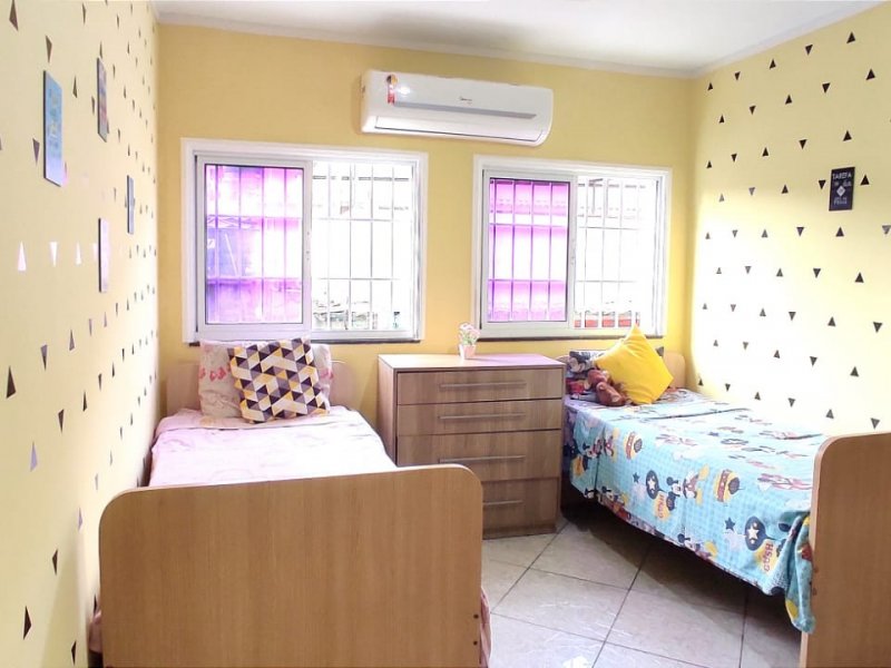 Casa à venda Vila São Luís  com 300m² e 4 quartos por R$ 450.000 - 1002232898-img-20220323-wa0036.jpg