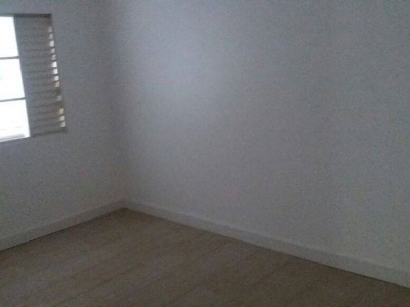 Casa à venda Jardim America com 200m² e 3 quartos por R$ 700.000 - 1059463765-casa-24.jpg