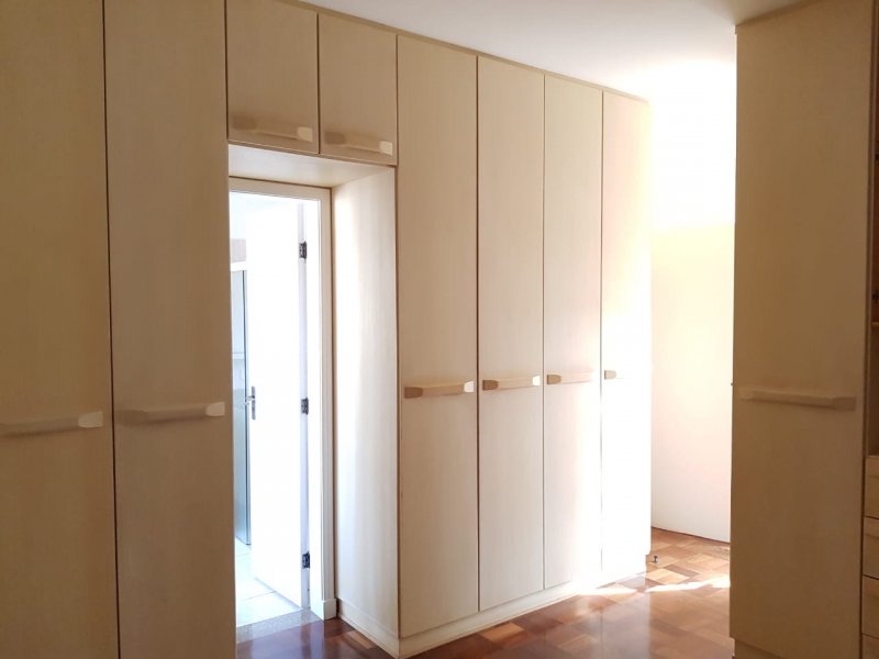 Casa de condomínio à venda Vale das Araucárias com 267m² e 4 quartos por R$ 990.000 - 1914518134-71a5d3bc-7053-4a32-820d-ed8e8d758cf5.JPG