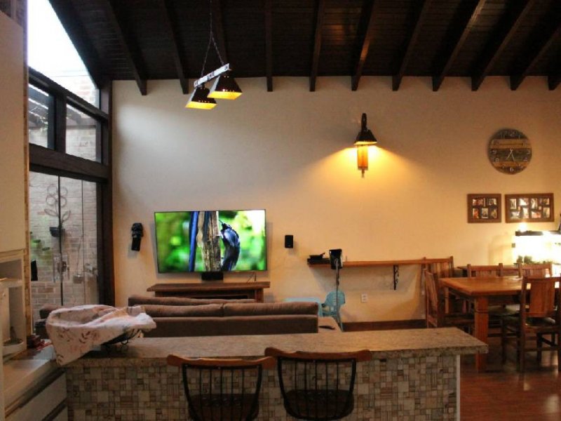 imóvel com 200m² - Vila Conceicao - São João da Boa Vista