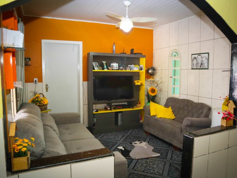 Casa à venda Sarandi com 300m² e 3 quartos por R$ 290.000 - 1293573105-img-20200601-wa0008.jpg