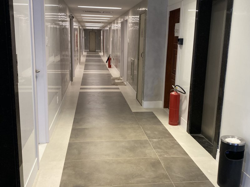 Comercial à venda Centro com 28m² e  quartos por R$ 160.000 - 1918299498-375823d8-c25d-4d48-970a-d7c7c6463151.jpeg