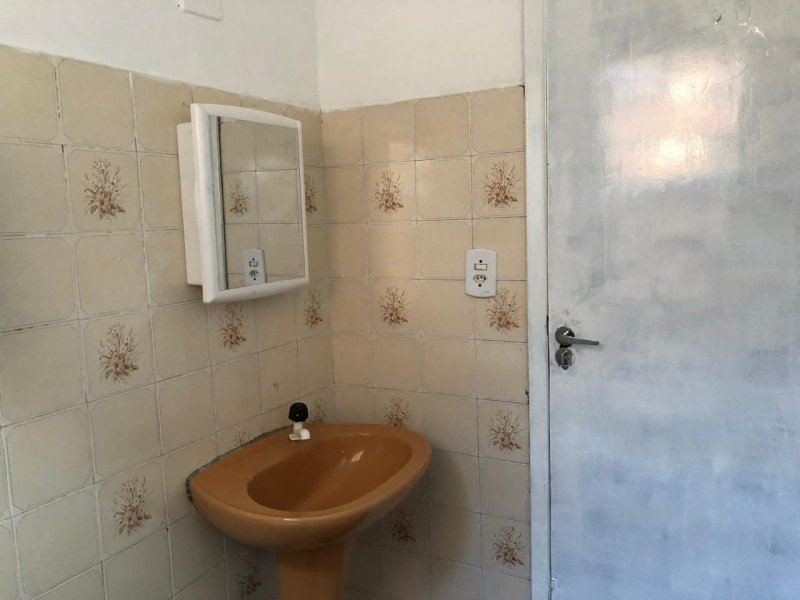 Casa para alugar Jardim Ondina com 65m² e 2 quartos por R$ 900 - 2046515997-nova7.jpeg