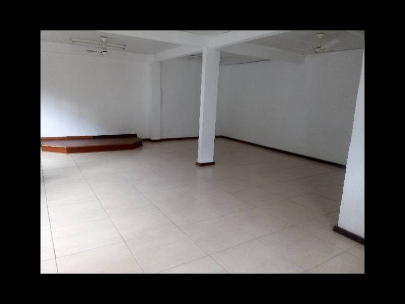 Casa à venda Castelanea com 1052m² e 4 quartos por R$ 980.000 - 1479805911-980e92cd-5d91-41ce-8712-0e5814e737de.jpg